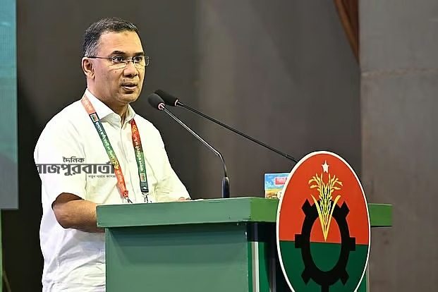 চট্টগ্রামে বিএনপির নেতা-কর্মীদের যে বার্তা দিয়ে এলেন প্রধানমন্ত্রী তারেক রহমান